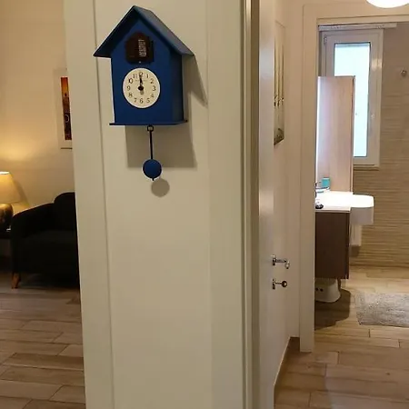 Garden Apartment *