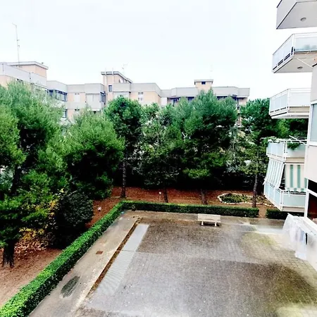 Apartment Garden *
