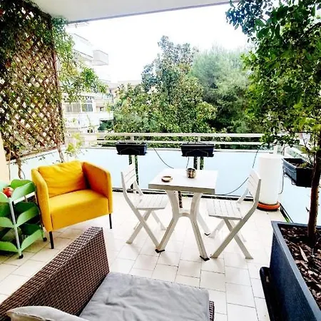 Apartment Garden *